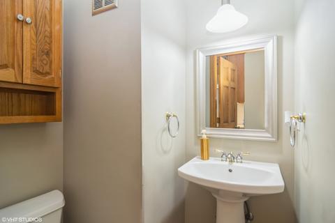 658 Lakeside Circle Dr, Wheeling, IL 60090 photo 17
