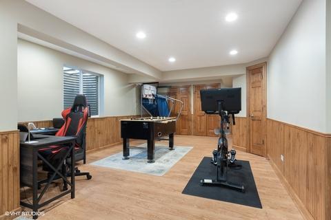 1051 Mackenzie Pl, Wheaton, IL 60187 photo 22