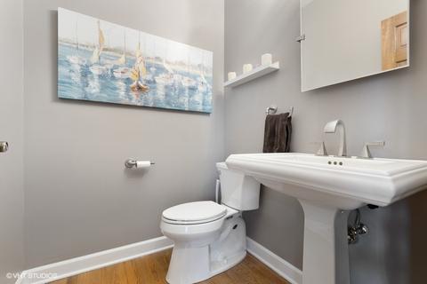 1051 Mackenzie Pl, Wheaton, IL 60187 photo 21