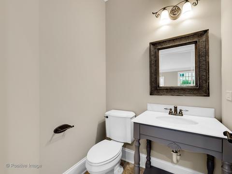 918 Parkway Dr, Wheaton, IL 60187 photo 11