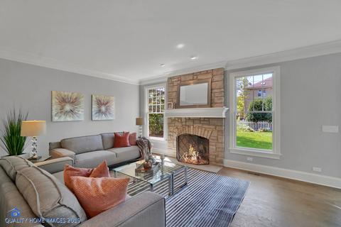 918 Parkway Dr, Wheaton, IL 60187 photo 9