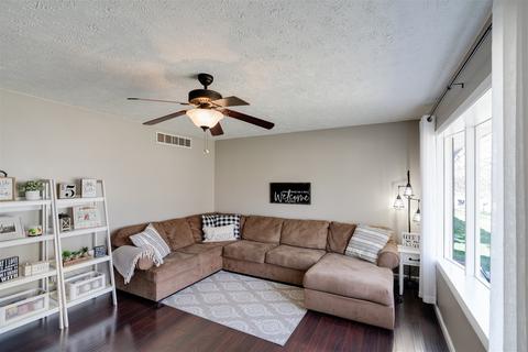 1709 Johnson Dr, Normal, IL 61761 photo 7