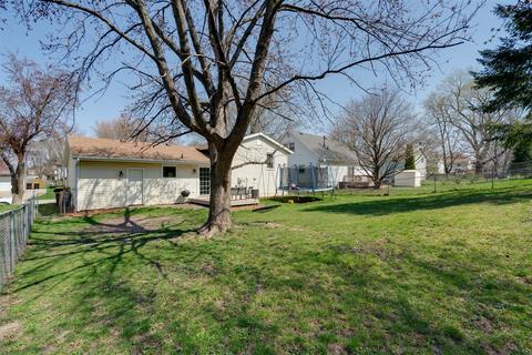 1709 Johnson Dr, Normal, IL 61761 photo 3