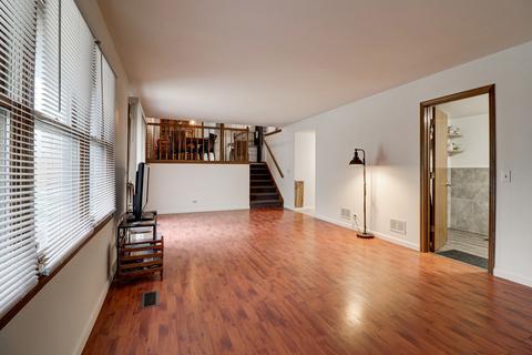 550 N 3rd Ave, Des Plaines, IL 60016 photo 13