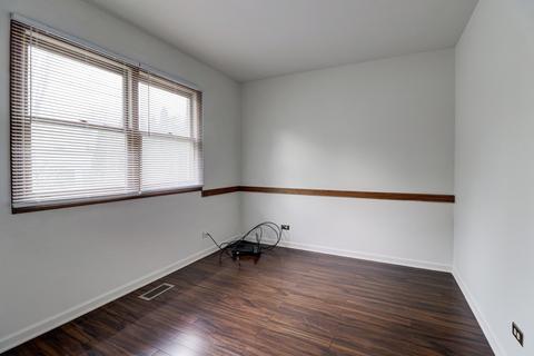 550 N 3rd Ave, Des Plaines, IL 60016 photo 12