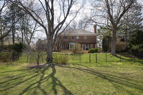 2312 Mohawk Ln, Glenview, IL 60026 photo 4