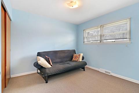 103 Nippersink Dr, Mchenry, IL 60050 photo 9