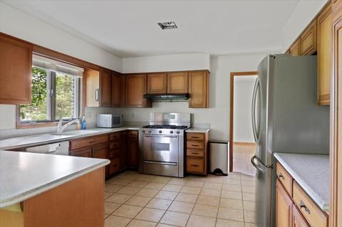 40 Maple Ct, Champaign, IL 61822 photo 7