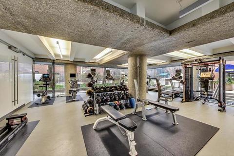 200 E Delaware Pl #15A, Chicago, IL 60611 photo 44