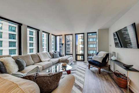 200 E Delaware Pl #15A, Chicago, IL 60611 photo 17