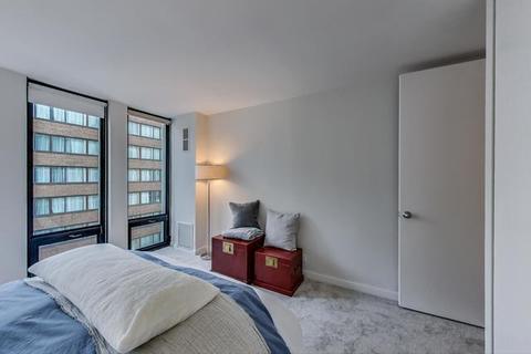 200 E Delaware Pl #15A, Chicago, IL 60611 photo 33