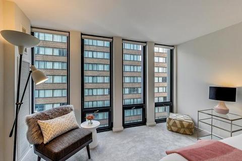 200 E Delaware Pl #15A, Chicago, IL 60611 photo 37