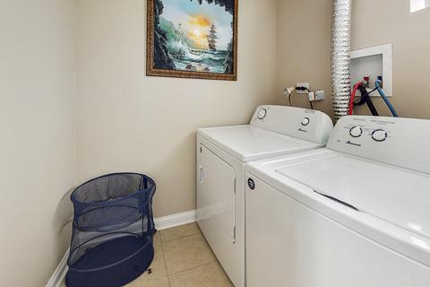 549 E 104th Pl, Chicago, IL 60628 photo 33