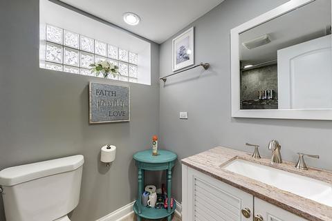 549 E 104th Pl, Chicago, IL 60628 photo 32