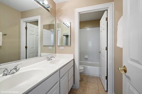 2498 Fielding Dr, Glenview, IL 60026 photo 20
