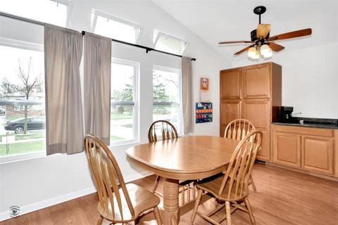 4545 150th St, Midlothian, IL 60445 photo 7