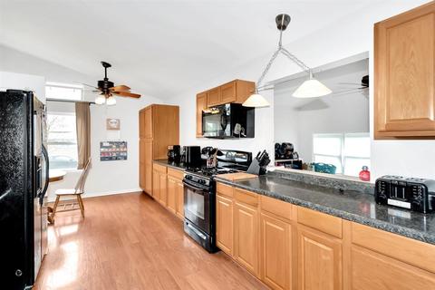 4545 150th St, Midlothian, IL 60445 photo 4