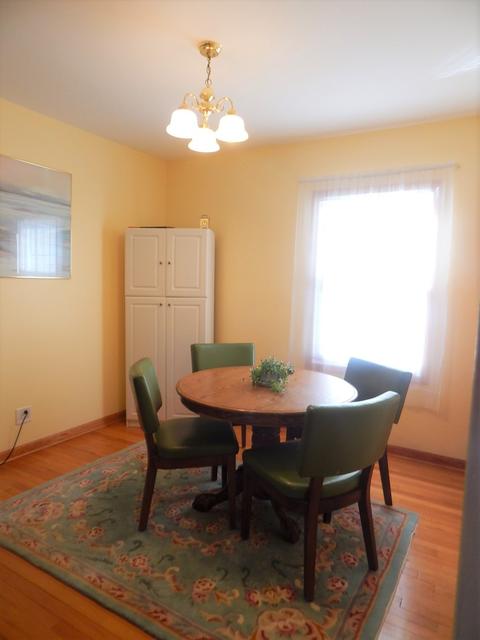 1722 E Algonquin Rd, Des Plaines, IL 60016 photo 4