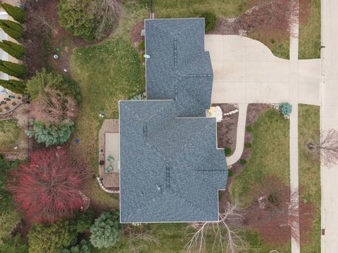 2204 Foxtail Rd, Bloomington, IL 61704 photo 2