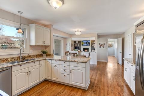 475 87th St, Burr Ridge, IL 60527 photo 12