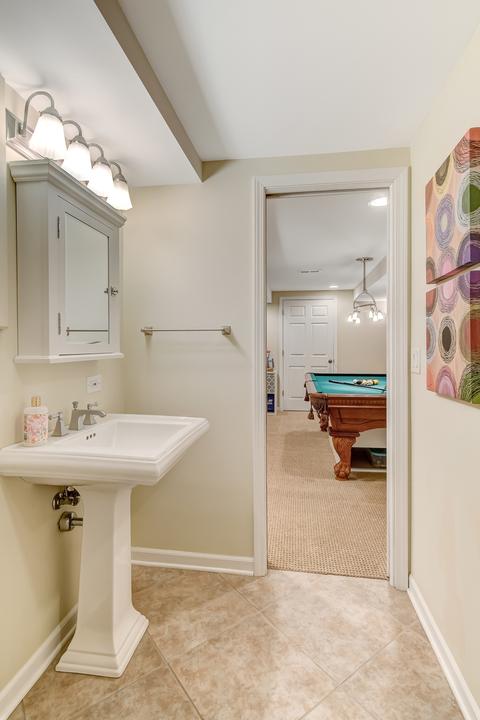 475 87th St, Burr Ridge, IL 60527 photo 27