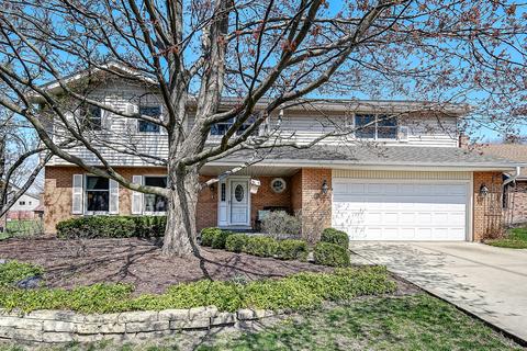 475 87th St, Burr Ridge, IL 60527 photo 2
