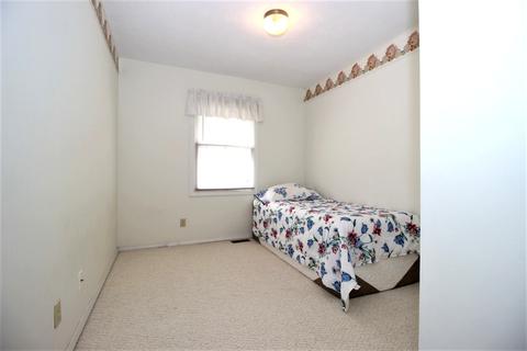 99 E Sycamore St, Normal, IL 61761 photo 16