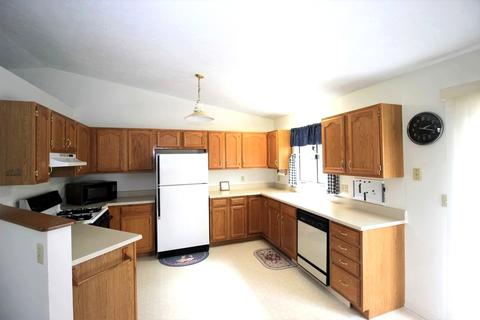 99 E Sycamore St, Normal, IL 61761 photo 7