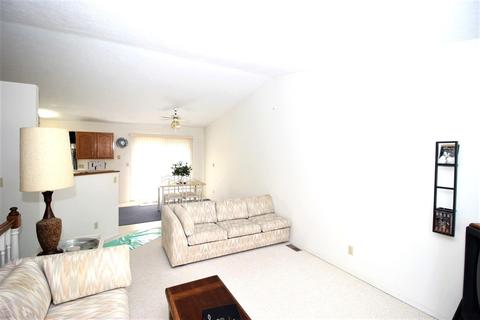 99 E Sycamore St, Normal, IL 61761 photo 11