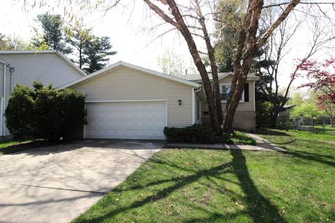 99 E Sycamore St, Normal, IL 61761 photo 1