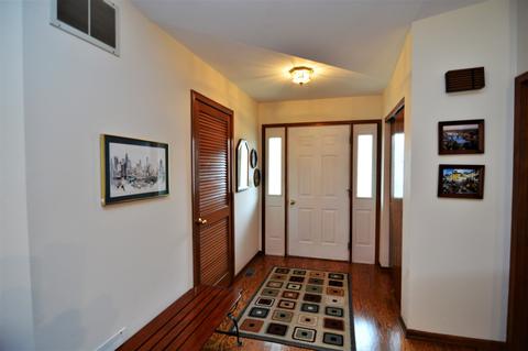 21223 Silktree Cir, Plainfield, IL 60544 photo 2