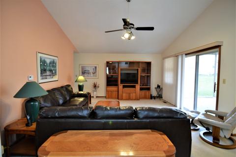 21223 Silktree Cir, Plainfield, IL 60544 photo 4