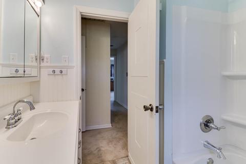 1110 W College Ave, Normal, IL 61761 photo 19