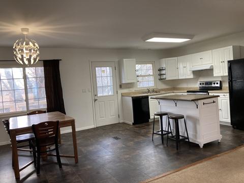 2 Joyce Ln, Champaign, IL 61822 photo 7