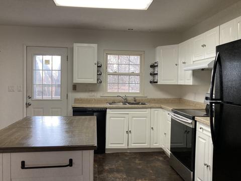 2 Joyce Ln, Champaign, IL 61822 photo 9