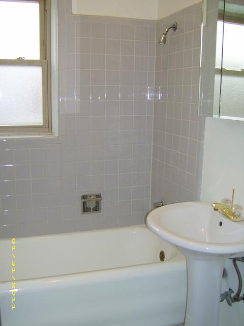 2212 E 70th St #C3, Chicago, IL 60649 photo 3