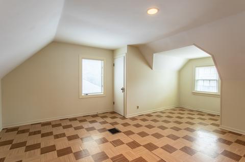 532 S 5th Ave, Des Plaines, IL 60016 photo 10