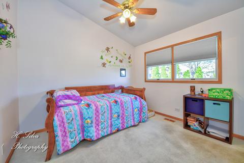 735 Alice Pl, Elgin, IL 60123 photo 13