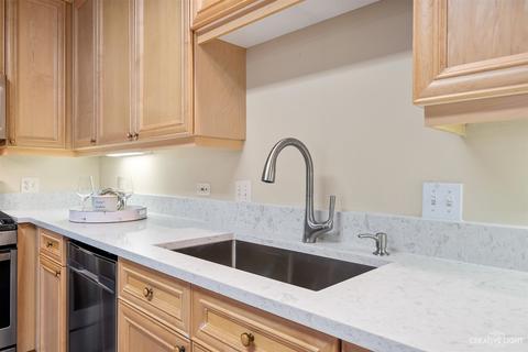 640 Mchenry Rd #2-103, Wheeling, IL 60090 photo 9