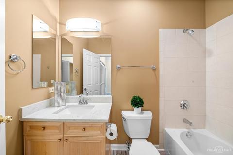 640 Mchenry Rd #2-103, Wheeling, IL 60090 photo 17