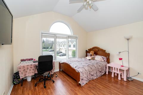 683 E Nerge Rd, Roselle, IL 60172 photo 14