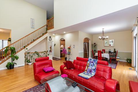 683 E Nerge Rd, Roselle, IL 60172 photo 7