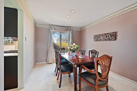 1024 Roslyn Rd, Olympia Fields, IL 60461 photo 8