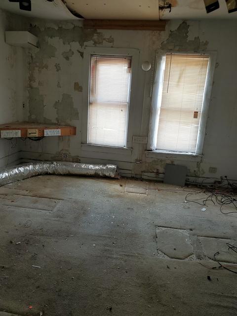 10716 S Champlain Ave, Chicago, IL 60628 photo 7
