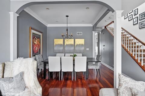 1541 W Wolfram St, Chicago, IL 60657 photo 4