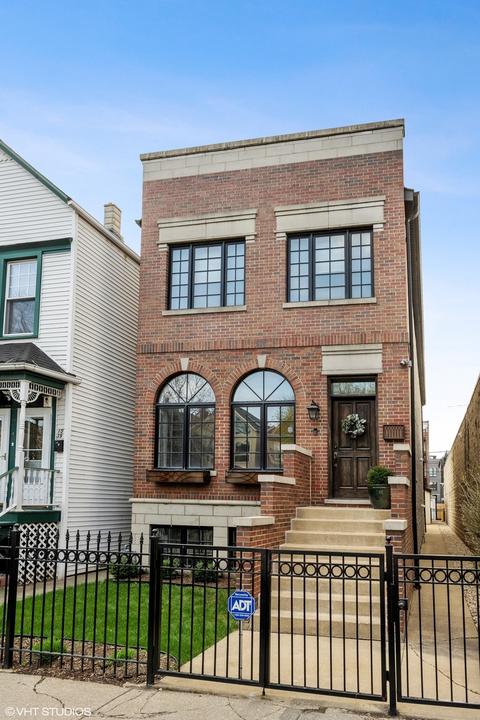 1541 W Wolfram St, Chicago, IL 60657 photo 1