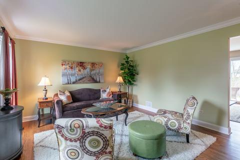 5056 Adele Dr, Gurnee, IL 60031 photo 18