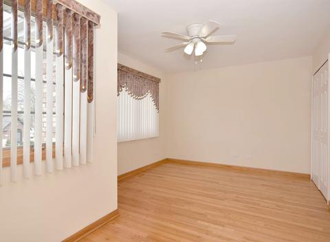 2218 Westview Dr, Des Plaines, IL 60018 photo 24