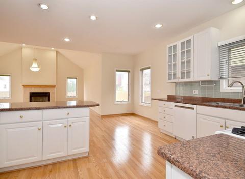 2218 Westview Dr, Des Plaines, IL 60018 photo 17
