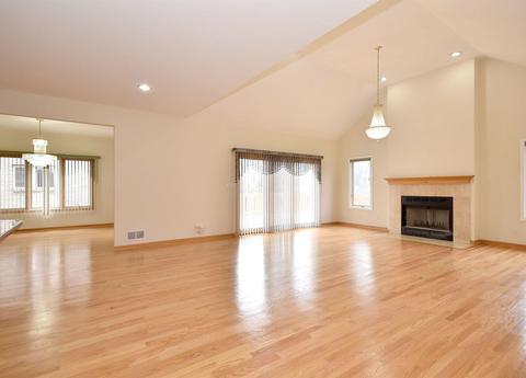 2218 Westview Dr, Des Plaines, IL 60018 photo 21